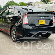 TOYOTA PRIUS 2012