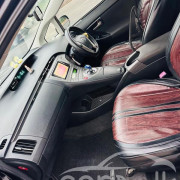 TOYOTA PRIUS 2012