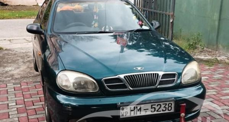 DAEWOO LANOS 2000