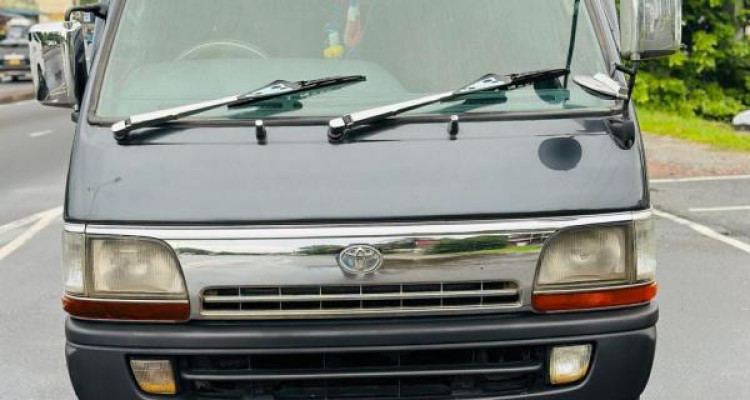TOYOTA DOLPHIN 1993