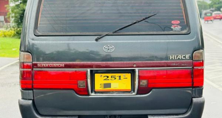 TOYOTA DOLPHIN 1993