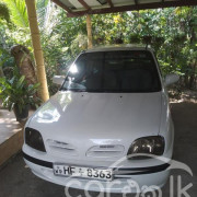 NISSAN MARCH 2000