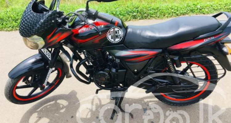 BAJAJ DISCOVER 125 2015