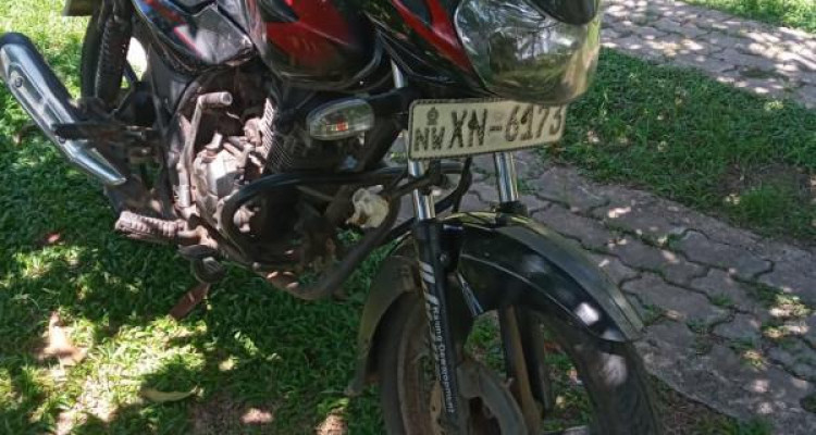 BAJAJ DISCOVER 125 2015