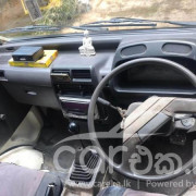 MITSUBISHI MINICAB 1999
