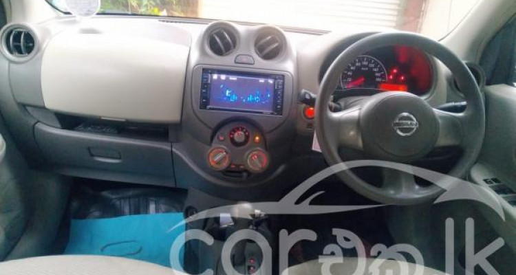 NISSAN MARCH 2010