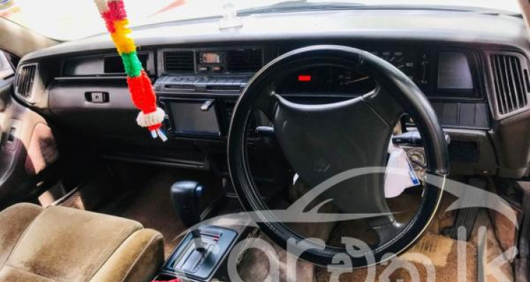 TOYOTA CROWN 1991