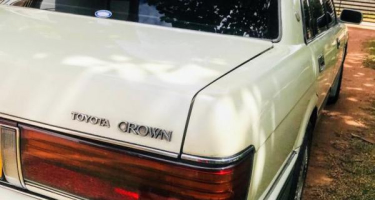 TOYOTA CROWN 1991