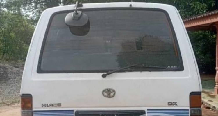 TOYOTA HIACE 1989