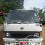 TOYOTA HIACE 1989