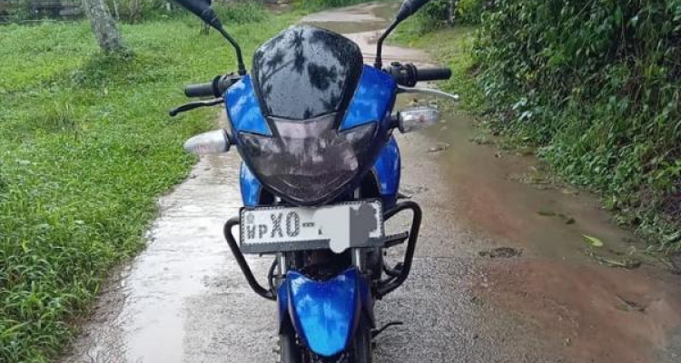 TVS APACHE RTR 150 2012