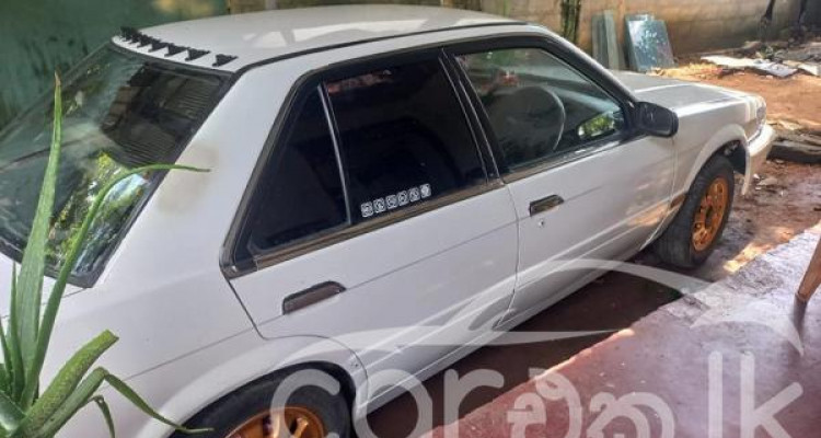 NISSAN BLUEBIRD 1990