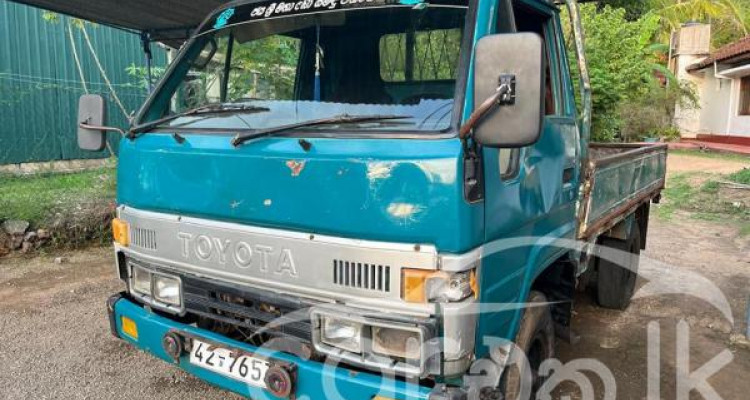 TOYOTA DYNA 1992