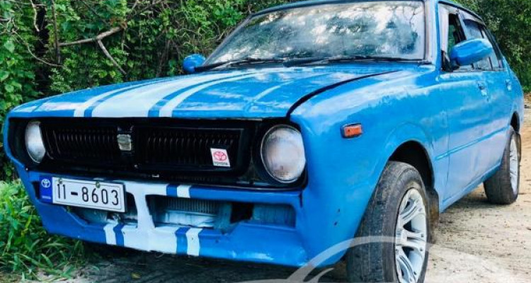 TOYOTA COROLLA 1977