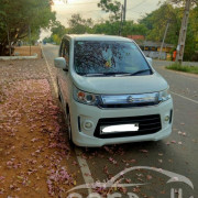 SUZUKI WAGON R 2015