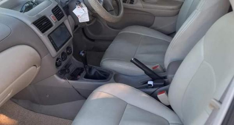 NISSAN SUNNY N16 2010