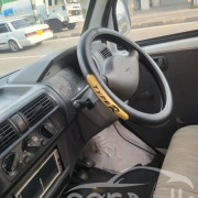 MITSUBISHI MINICAB 2000