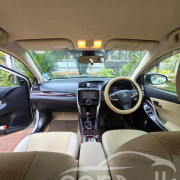 TOYOTA PREMIO 2016
