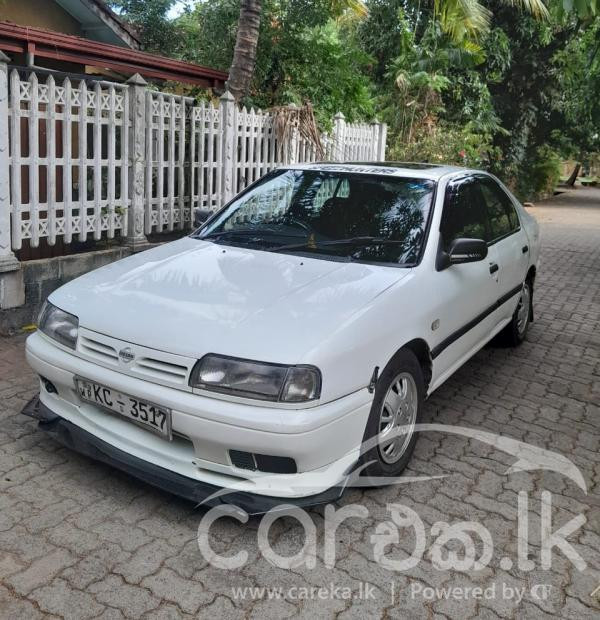 NISSAN PRIMERA 1995