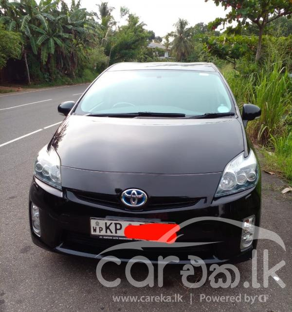TOYOTA PRIUS 2010