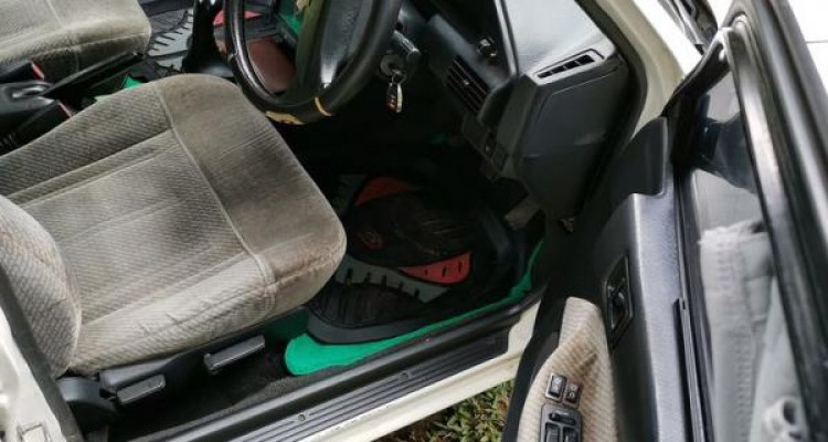 FORD LASER 1994