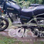 SUZUKI GN125 2015