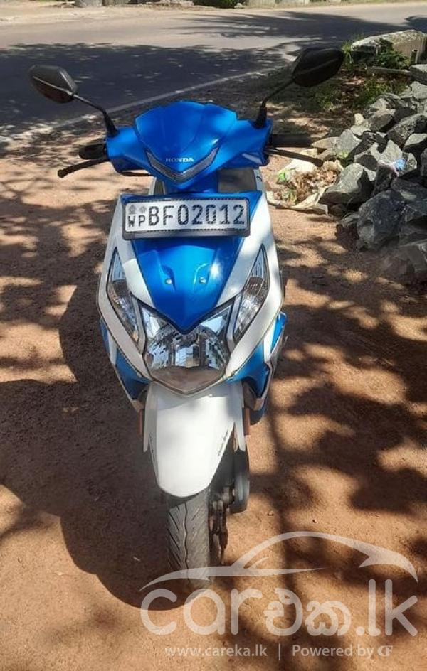 HONDA DIO 2017