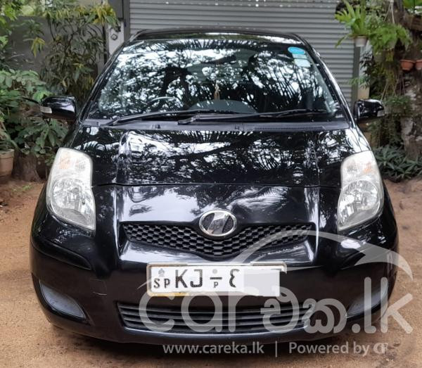 TOYOTA VITZ 2008
