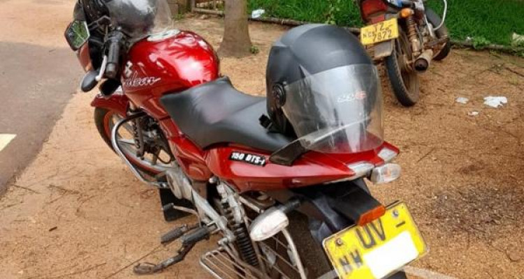 BAJAJ PULSAR 150 2009