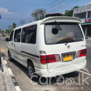 TOYOTA HIACE 2007