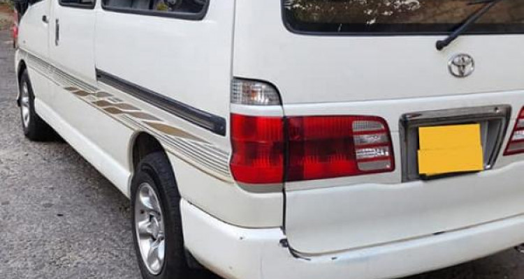 TOYOTA HIACE 2007