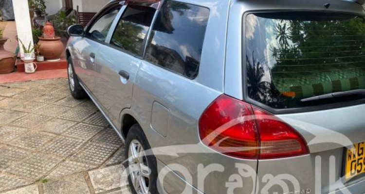 NISSAN WINGROAD 2000