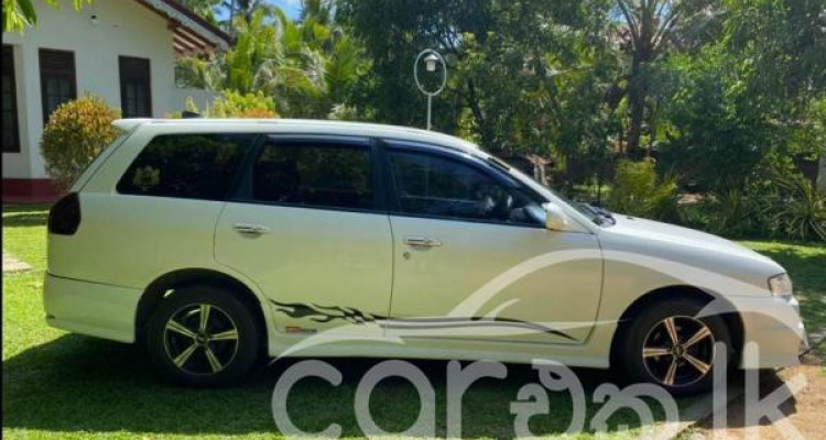 NISSAN WINGROAD 2000