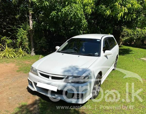 NISSAN WINGROAD 2000