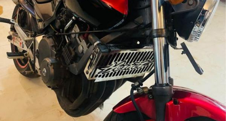 HONDA HORNET 2006