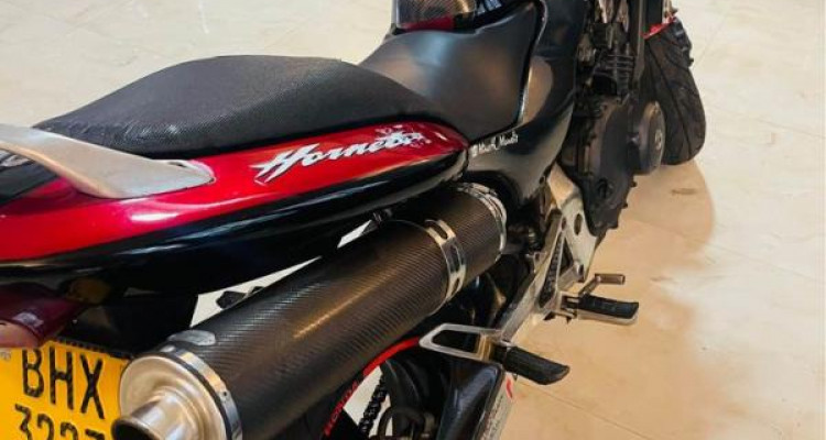 HONDA HORNET 2006