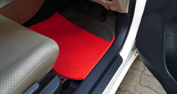 TOYOTA BELTA 2011