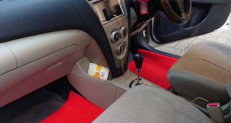 TOYOTA BELTA 2011