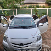 TOYOTA BELTA 2011