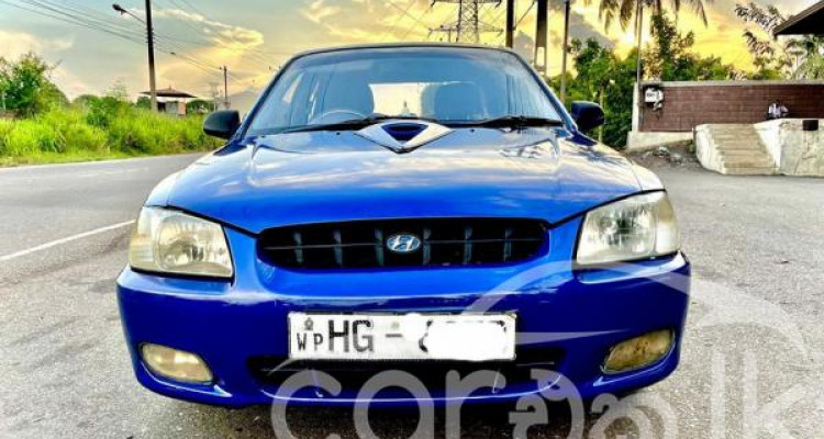 HYUNDAI ACCENT 2000