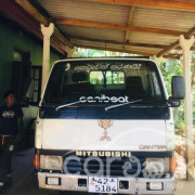 MITSUBISHI CANTER 1987