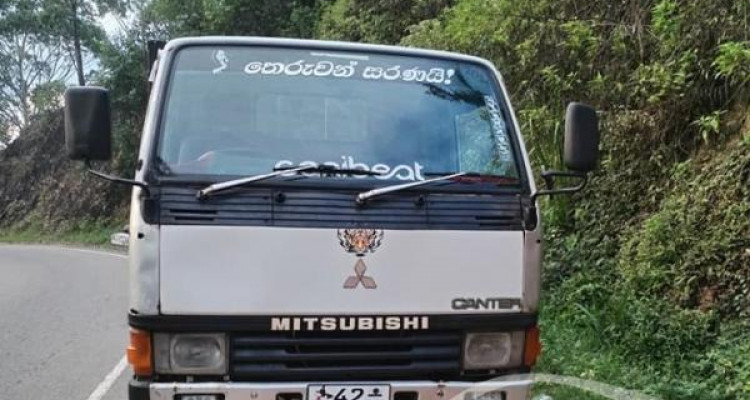 MITSUBISHI CANTER 1987