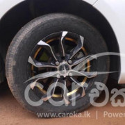 TOYOTA VITZ 2018