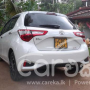 TOYOTA VITZ 2018