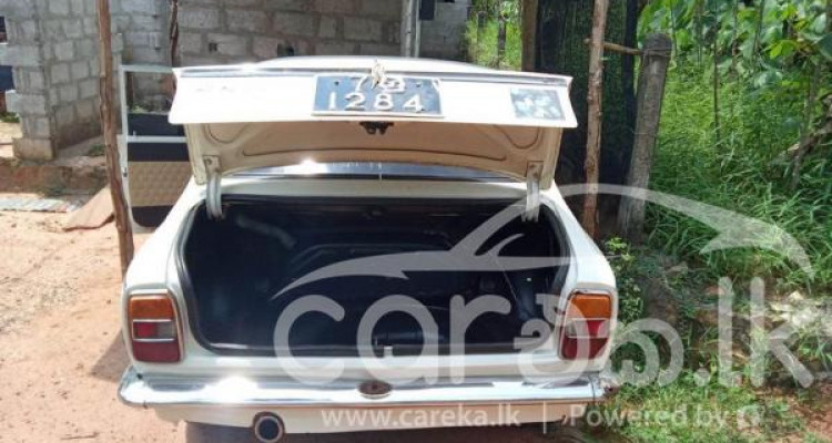 TOYOTA COROLLA KE11 1976
