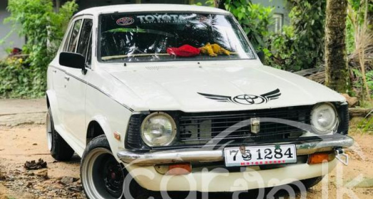 TOYOTA COROLLA KE11 1976