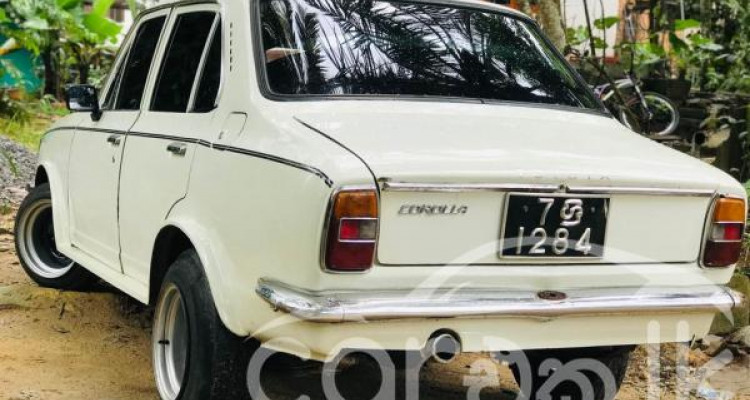 TOYOTA COROLLA KE11 1976