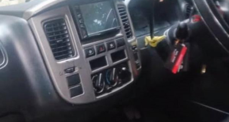 NISSAN CARAVAN E25 2007