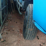 ISUZU ELF 1983