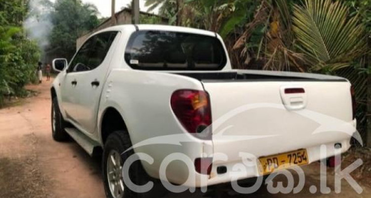 MITSUBISHI L200 2007